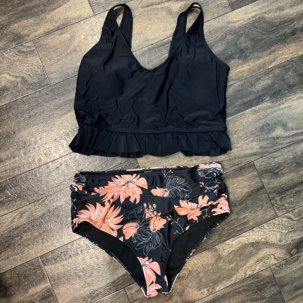 SHEIN Swim Top & Bottom